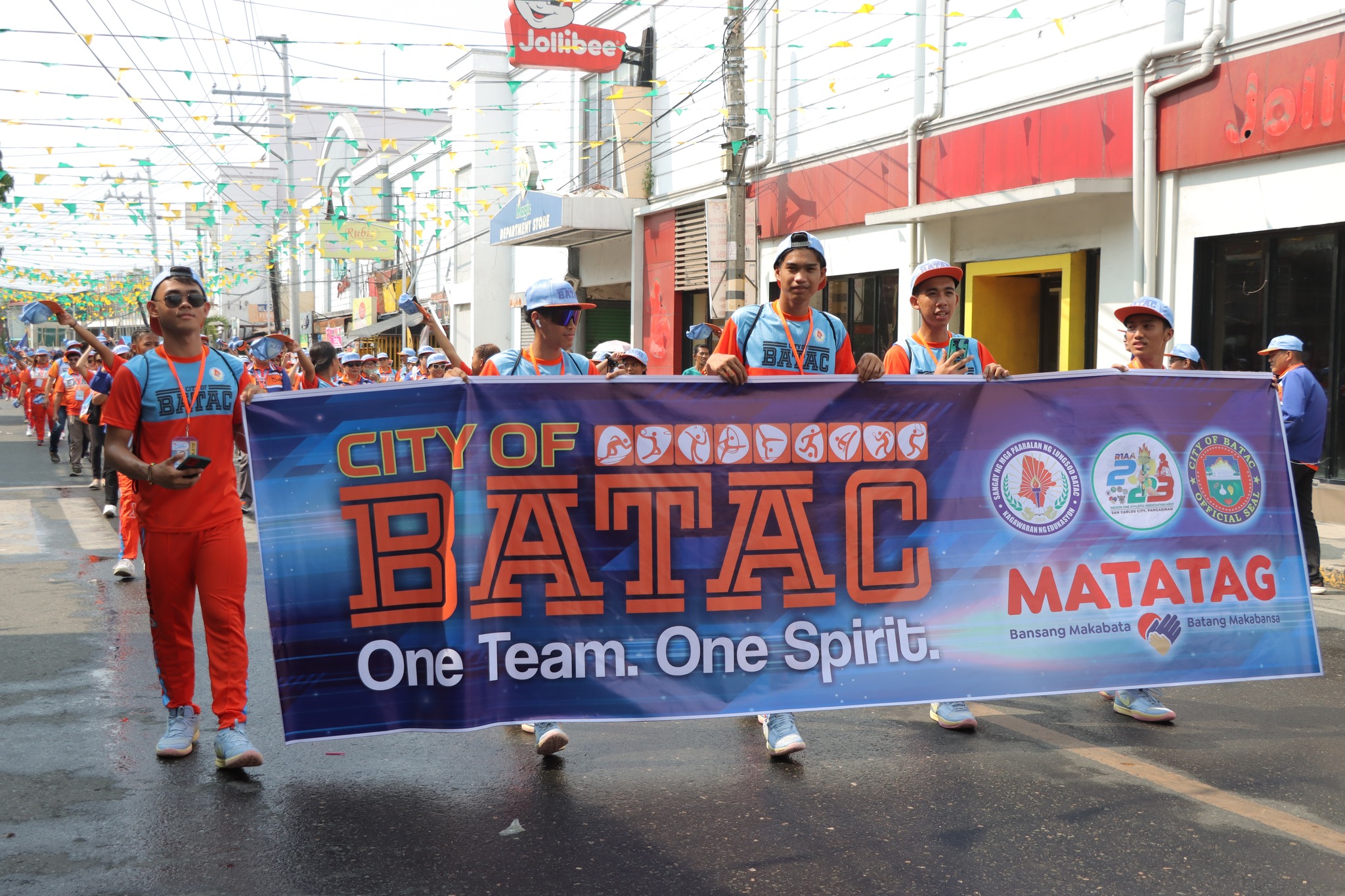 BATAC CITY DIVISION DISPLAYS UNITY AT R1AA MEET OPENING CEREMONIES